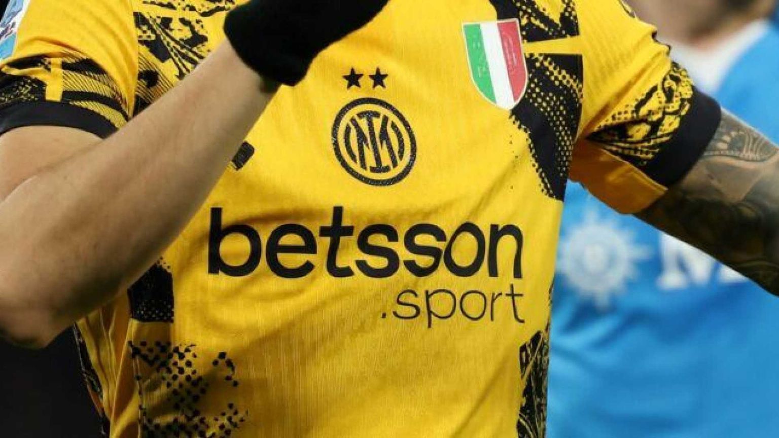 a21513c1-0185-4ccc-86c4-9f6f54d6cad6